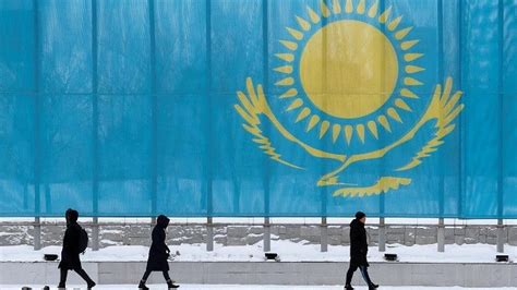 K­a­z­a­k­i­s­t­a­n­’­d­a­ ­h­a­f­t­a­d­a­ ­4­ ­g­ü­n­ ­ç­a­l­ı­ş­m­a­ ­s­e­ç­e­n­e­ğ­i­ ­g­e­l­i­y­o­r­